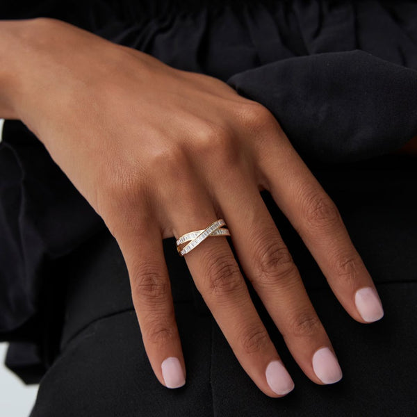 18K Gold Baguette Diamond Cross Ring