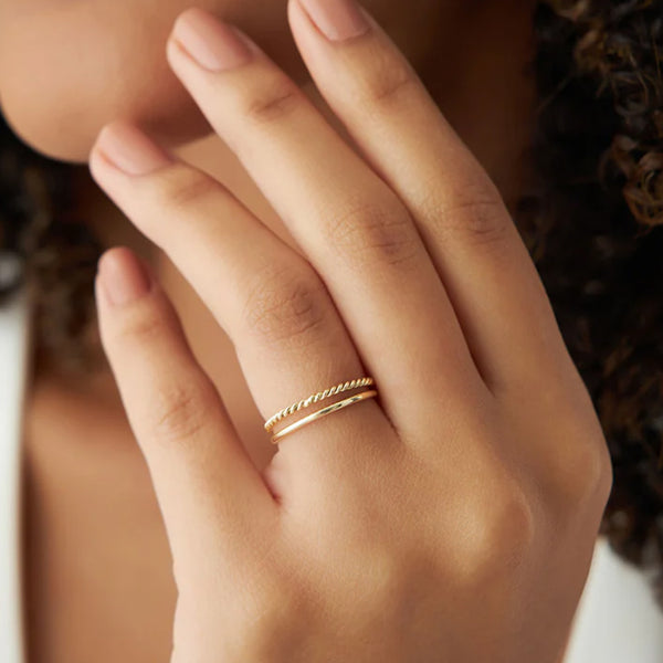 Simple Band Ring 18K Gold